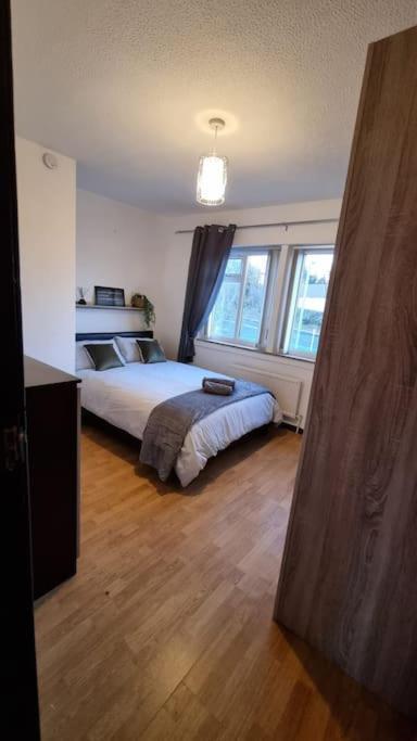 Roofers Rest Villa Magherafelt Bagian luar foto